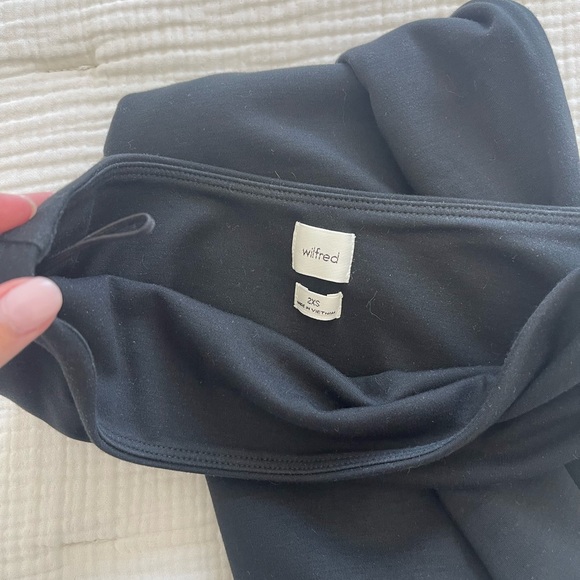 Aritzia Wilfred Corelli dress - Picture 4 of 5